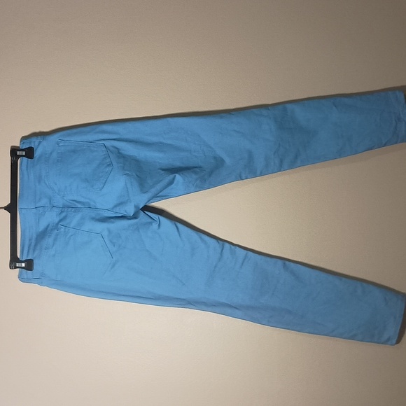 Old Navy RockStar Low Rise Skinny Jeans - Picture 2 of 5